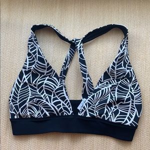 Lululemon swimsuit top
